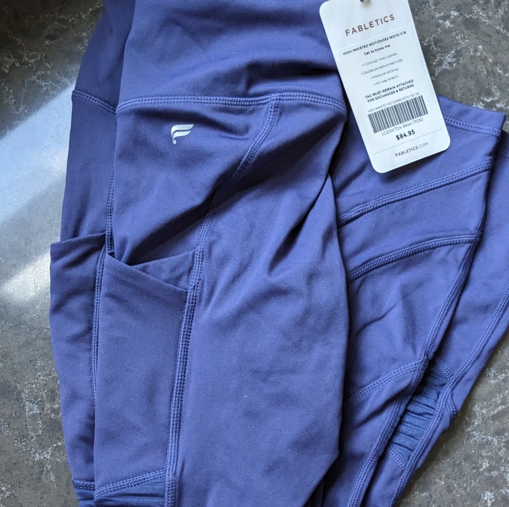 Fabletics high waisted motion 365 moto leggings 7/8
